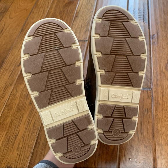 Cat & Jack | Chocolate Brown high top sneakers| Sz 2 - Picture 12 of 13